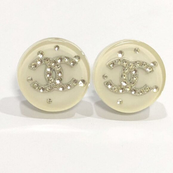 CHANEL CC Logos White Lucite Round Clip-On Earrings Silver Tone 07A Auth j11512 - Picture 13 of 16